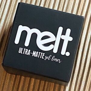 Melt Cosmetics Ultra-Matte Gel Liner - Black ONYX